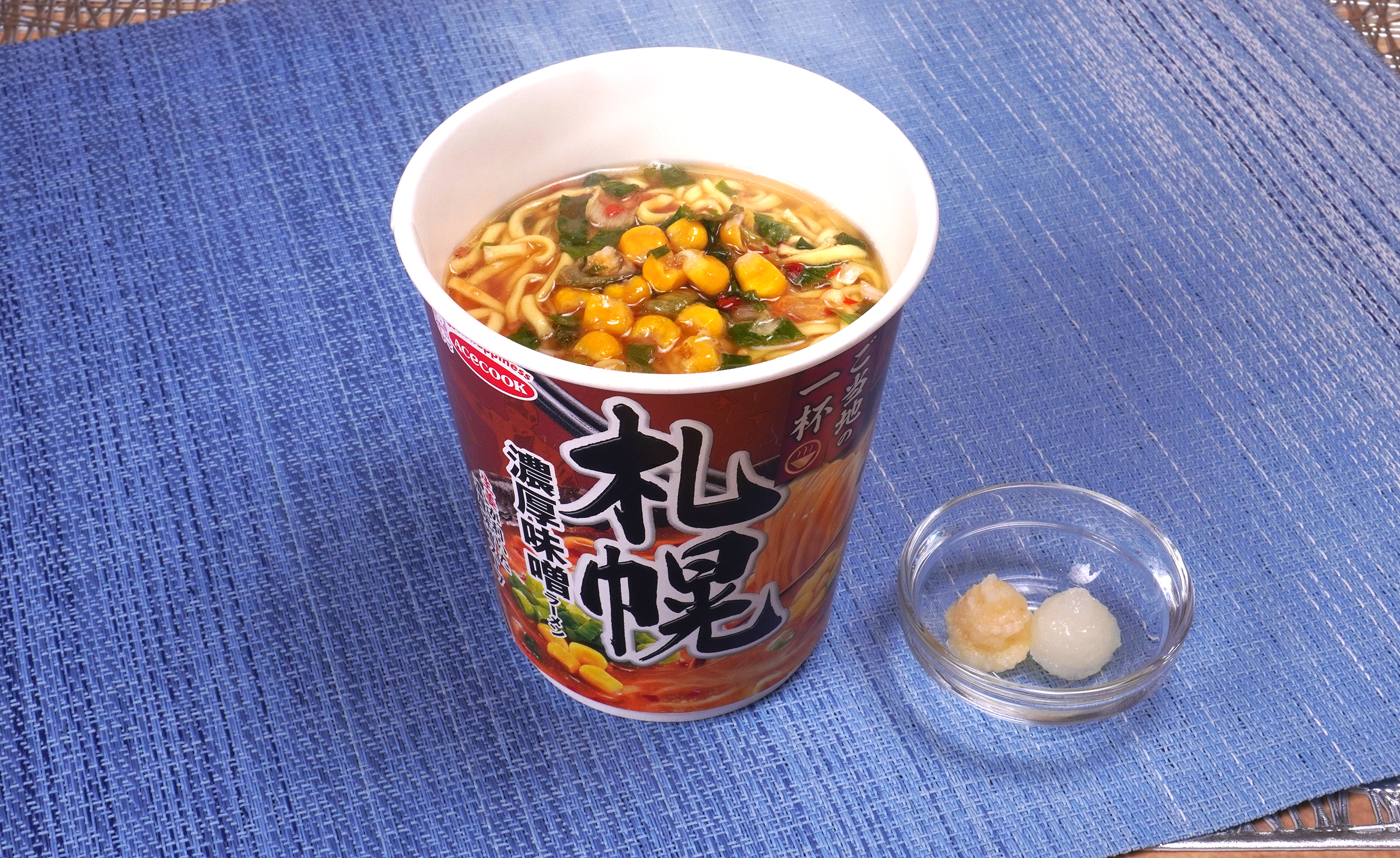 札幌 濃厚味噌ラーメン×にんにく生姜