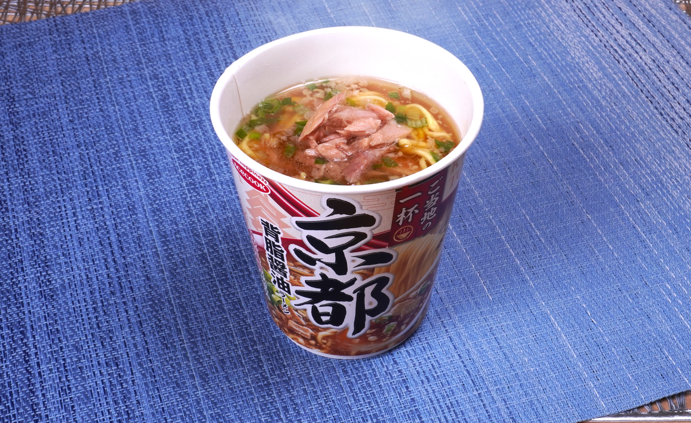 京都 背脂醤油ラーメン×ツナ